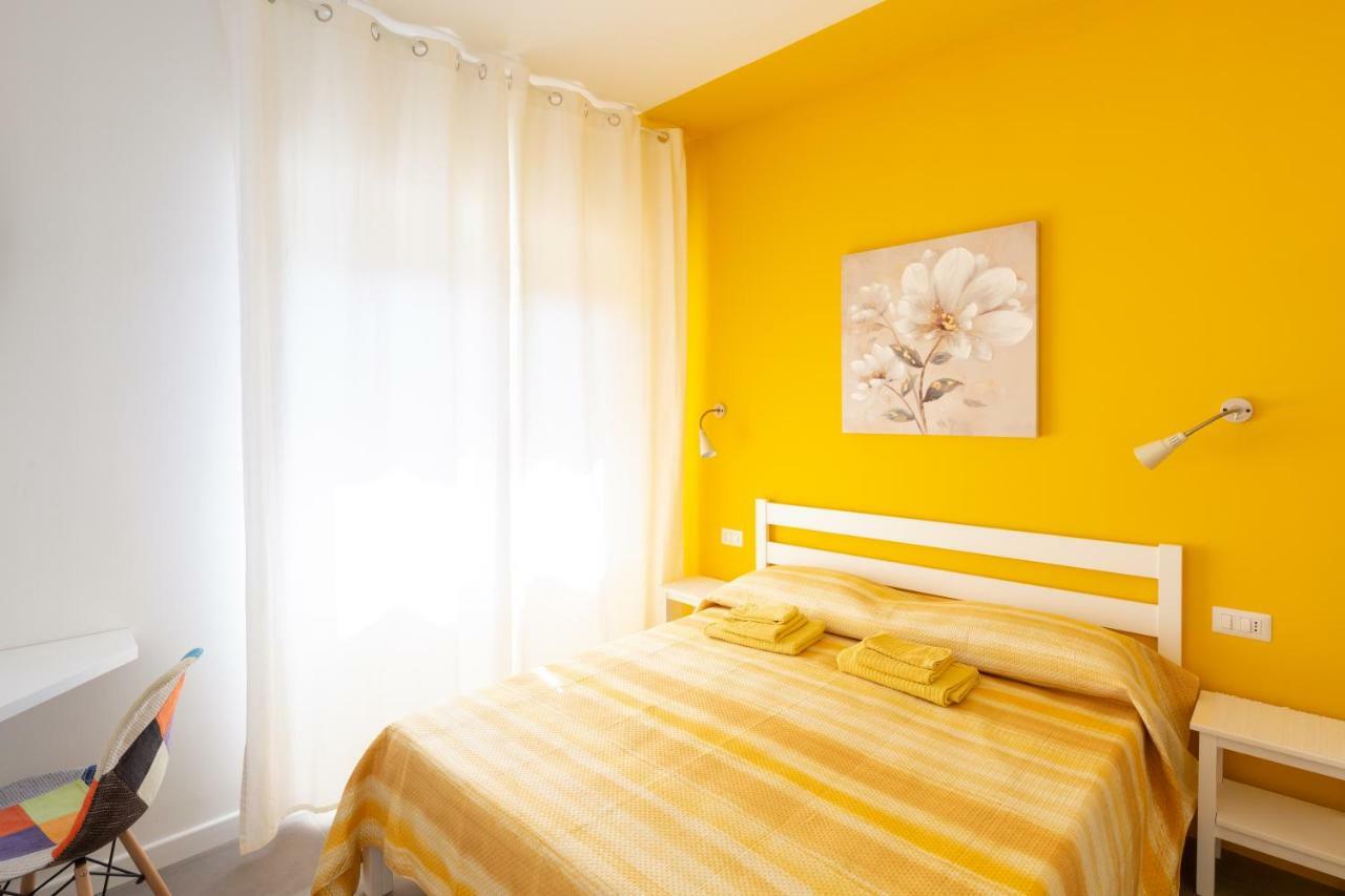 Castelvi Rooms 卡利亚里 外观 照片